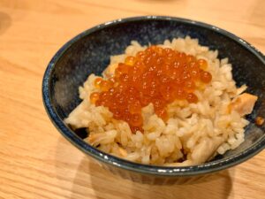 炊き込みご飯といくらの醤油漬け