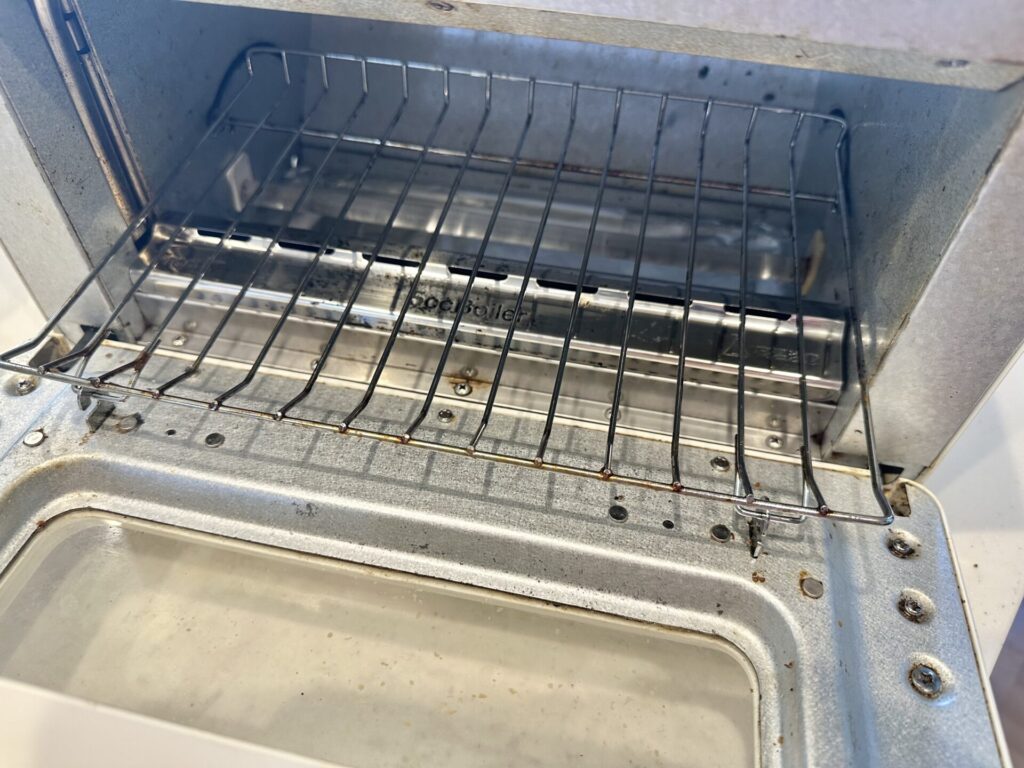 掃除後のトースター
